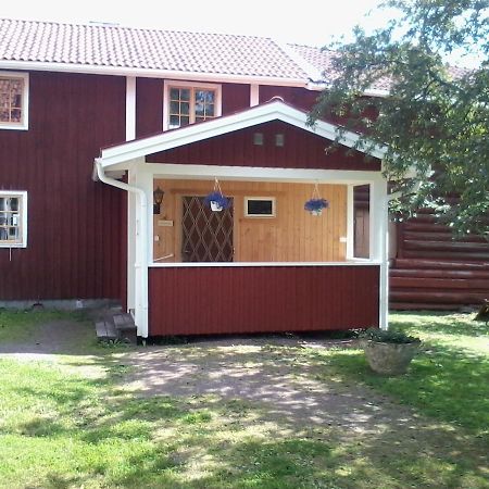 Draenggardens Stuga Pa Genuin Raettviksgard Boda  Luaran gambar