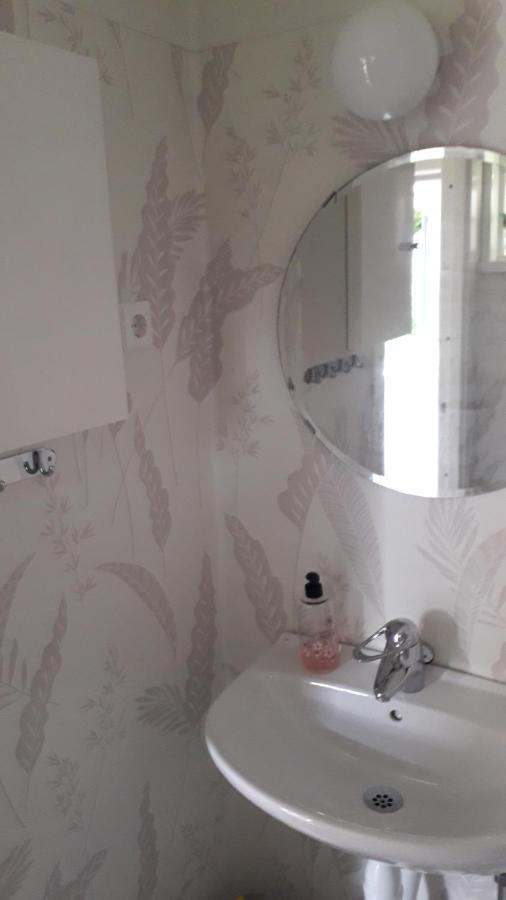 Draenggardens Stuga Pa Genuin Raettviksgard Boda  Luaran gambar