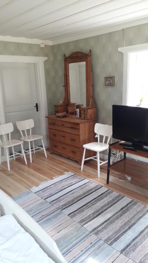 Draenggardens Stuga Pa Genuin Raettviksgard Boda  Luaran gambar