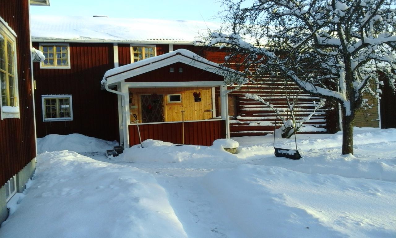 Draenggardens Stuga Pa Genuin Raettviksgard Boda  Luaran gambar